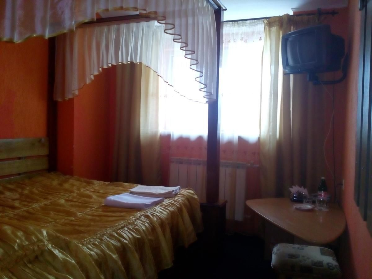 Отель Chagari Hotel Lypnyky